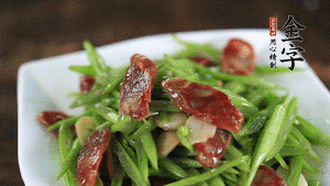 出鍋前加適量鹽即可。