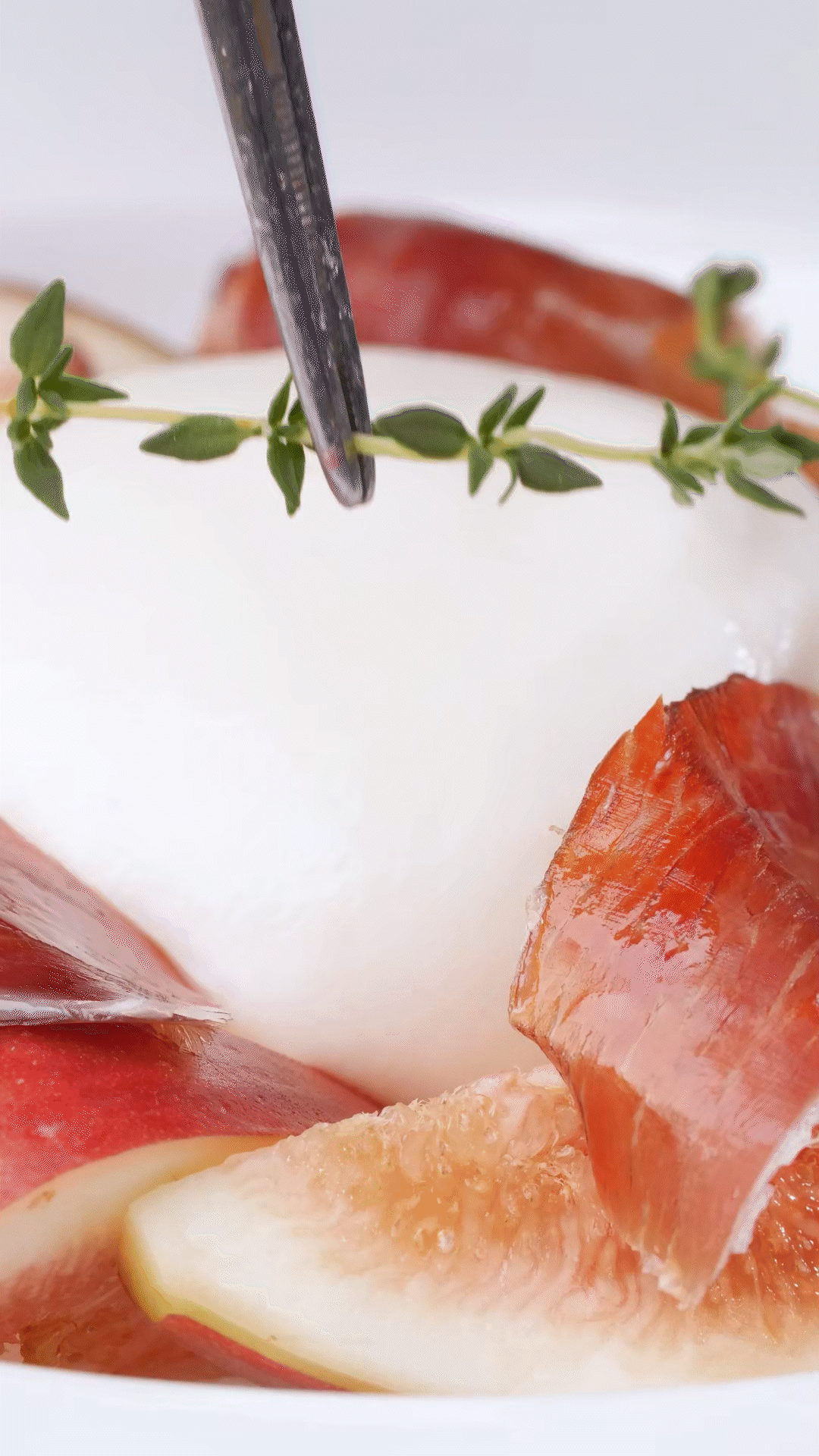 周邊圍上一圈無(wú)花果
